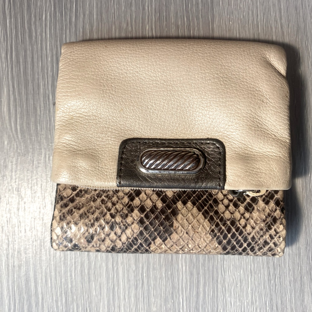 Fun and functional Brighton wallet
